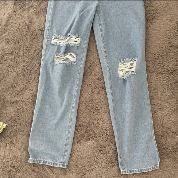 jeans - Picture 2 of 4